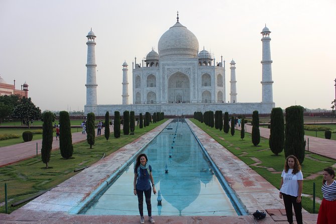 Day Trip to Taj Mahal From Delhi by Private Car - Journey Time and Distance