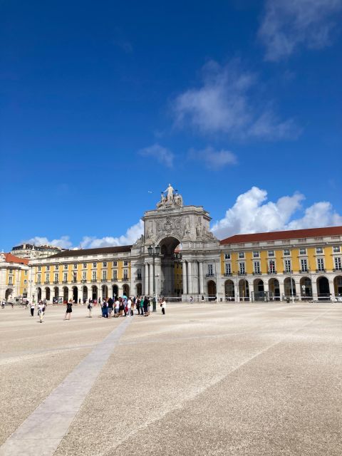 Decorative Arts Tour: Baixa De Lisboa - Tour Guide and Expertise