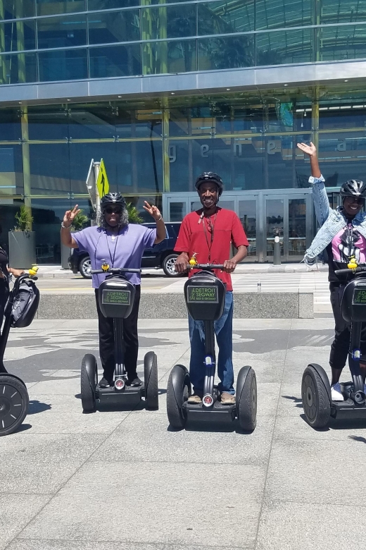 Detroit: Segway Tour Strait to the Point - Participant Requirements