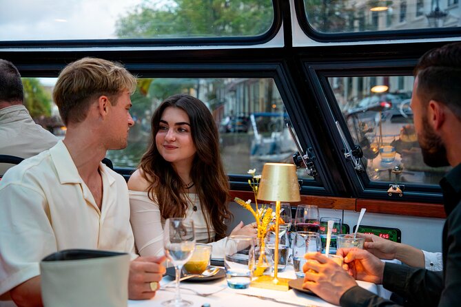 Dinner Canal Cruise Amsterdam: 4-Courses Including Drinks - Important Details to Note