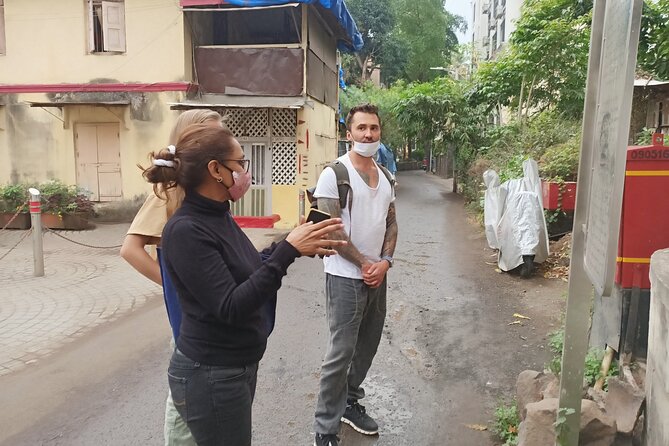 Discover the Hidden Gems of Bandra on an Engaging Walking Tour - Tour Schedule and Duration