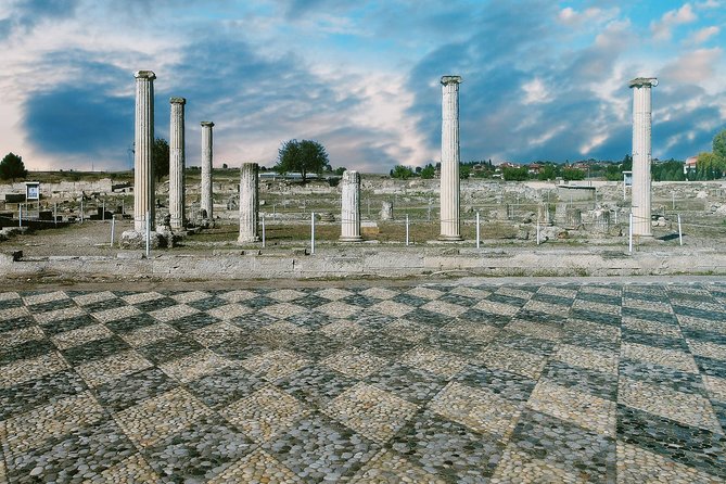 Discover Vergina and Pella: Day Trip to Macedonian Kingdom - History of Ancient Greece