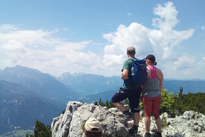 Eagles Nest Hiking Tour - Trekking Poles and Exploration