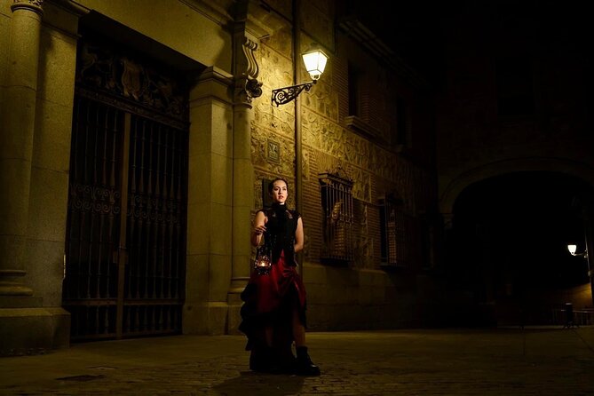 Evening Walking Tour: Spanish Inquisition & Legends of Old Madrid - Costumed Storyteller Bringing History to Life