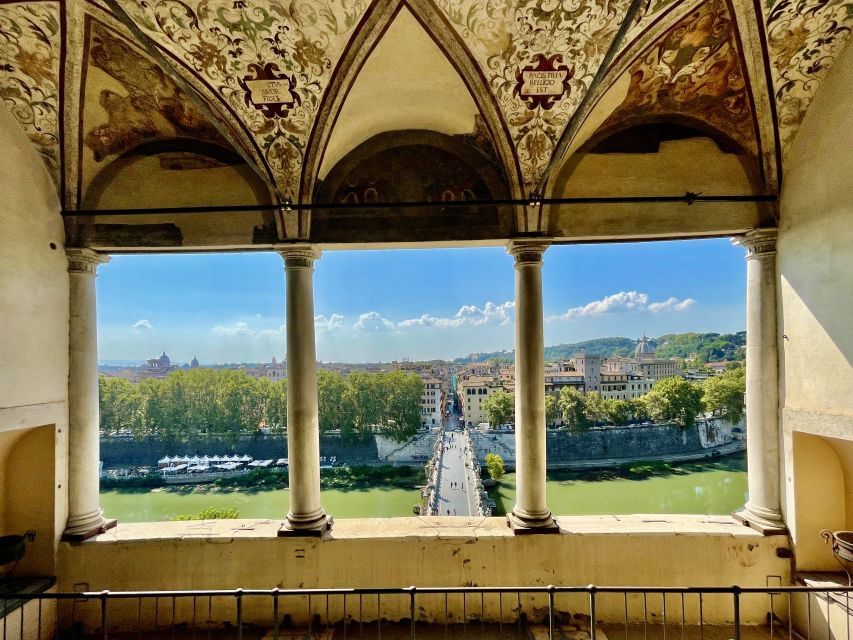 Exclusive Castel SantAngelo and Hadrians Tomb Guided Tour - Exploring Hadrians Tomb and Mausoleum