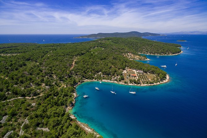 Explore the West Side of the Island of Brač With Pasara Boat - Traditional Dalmatian Boat - Additional Considerations