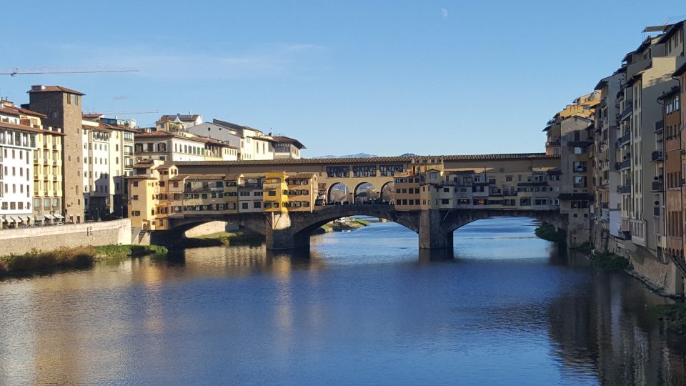 Florence: Private 4-Hour Walking Tour With Eugenia Gasheeva - Exploring the Piazza Dei Signori