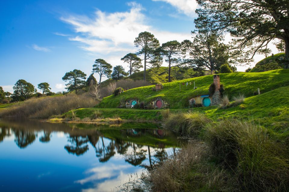 From Auckland: Hobbiton Movie Set Half-Day Trip With Tour - Highlights