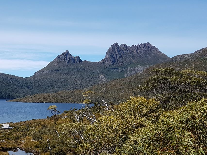 From Hobart: 2 Day Cradle Mountain Tour - Tour Description and Itinerary