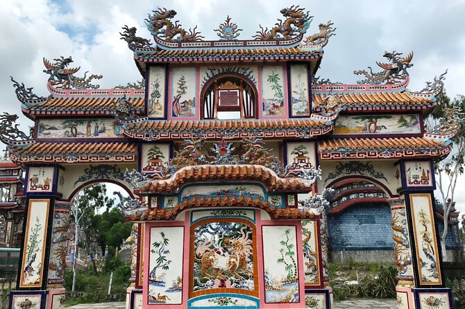 From Hue to Hoi an via the Hai Van Pass, With Stops for Sightseeing in Da Nang and My Son - Air-conditioned Comfort and Bottled Water