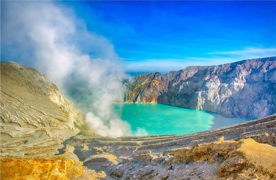 From Jakarta: Yogyakarta, Borobudur, Bromo, Ijen & Bali Tour - Ijen Crater Exploration