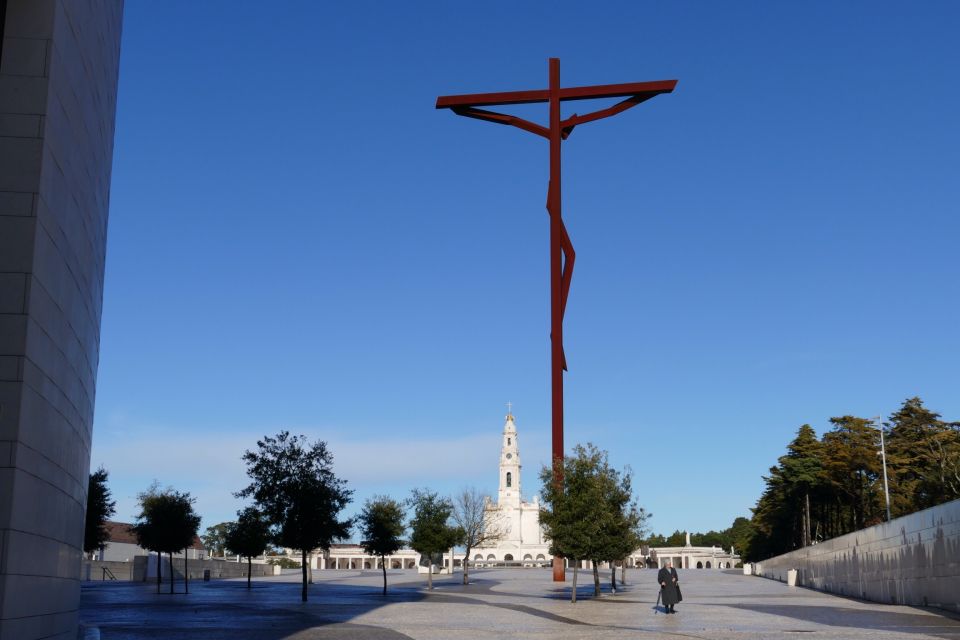 From Lisbon: Fátima and the Three Little Shepherds House - Witness the Apparition