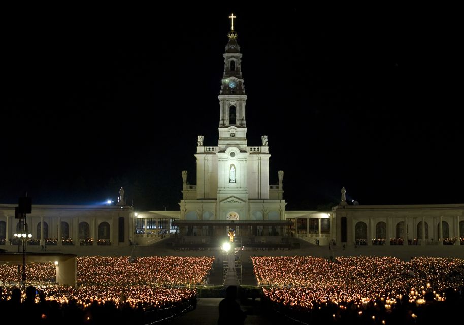 From Lisbon: Half-Day Fatima W/ Optional Candle Procession - Largest Catholic Sanctuary