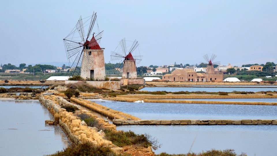 From Palermo: Erice and Marsala Day Trip With Lunch - Salt Route: Windmills and Basins