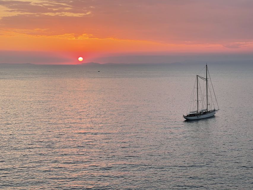 From Positano: Private Sorrento Sunset Tour - Sorrento Cathedral and Nativity Scene