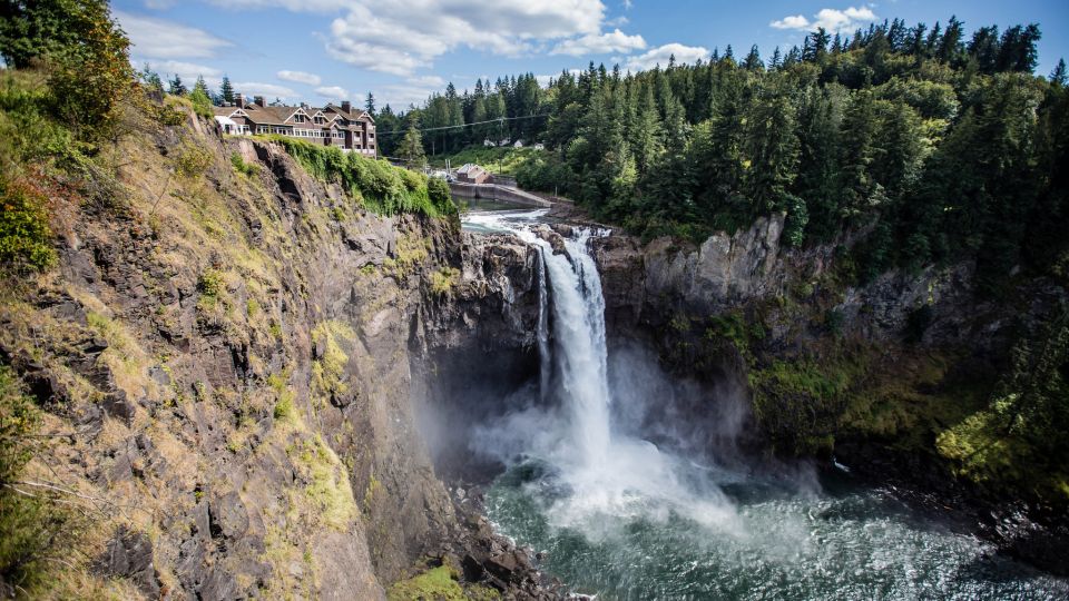 From Seattle: Snoqualmie Falls & Woodinville Wine Tasting - Participant Requirements