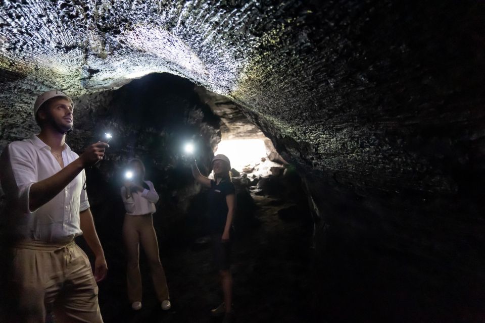 From Syracuse: Mount Etna Guided Morning Hike & Food Tasting - High-Altitude Excursion