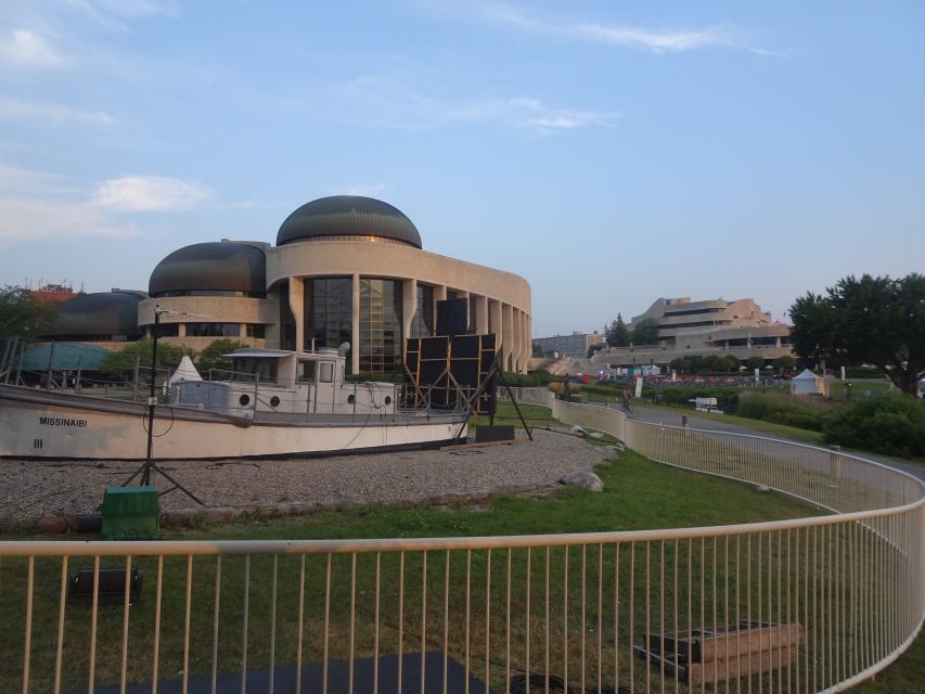 Gatineau Self-Guided Walking Tour and Scavenger Hunt - Whats Included in the Activity