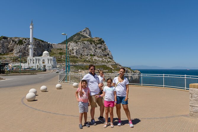 Gibraltar Inside Out Intermediate Tour 3.30hrs - Private Tour Options