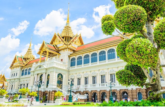 Grand Palace & Temples of Bangkok With Experienced Guide - Cancellation Policy