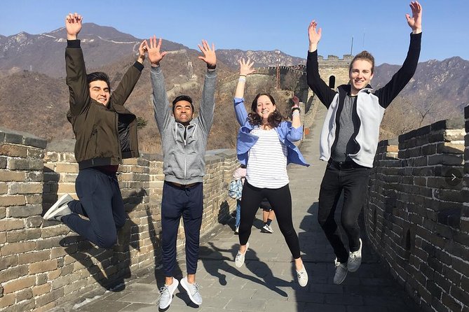 Great Wall Layover Small Group Tour (7AM-11AM) - Booking Confirmation and Accessibility