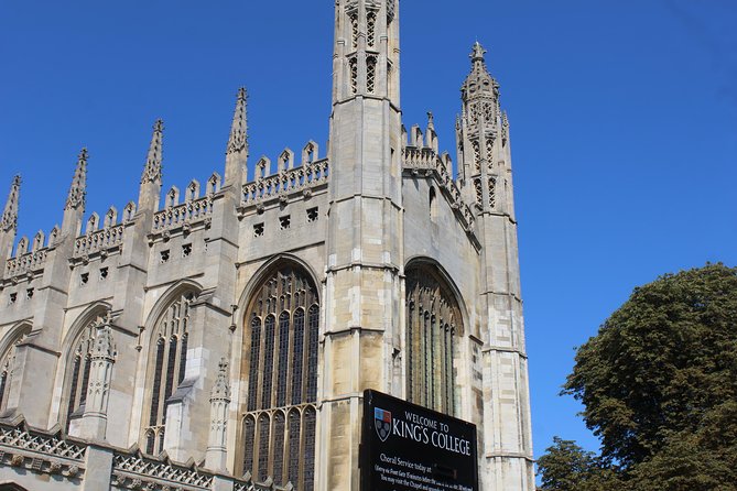 Guided Historic Walking Tour of Cambridge With Guide and Peek - Tour Duration and Start Time
