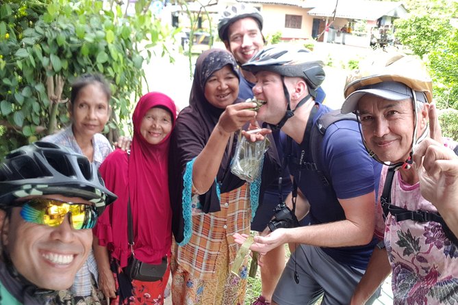 Half Day Koh Klang Culture Cycling - Group Size