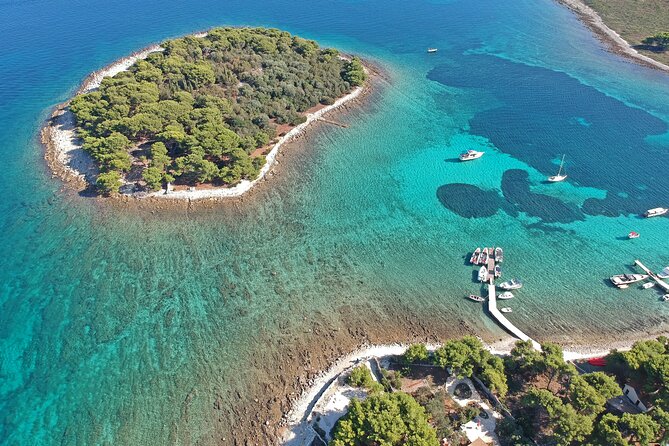 Half Day Speedboat Tour to Three Islands From Trogir - Accessibility and Suitability