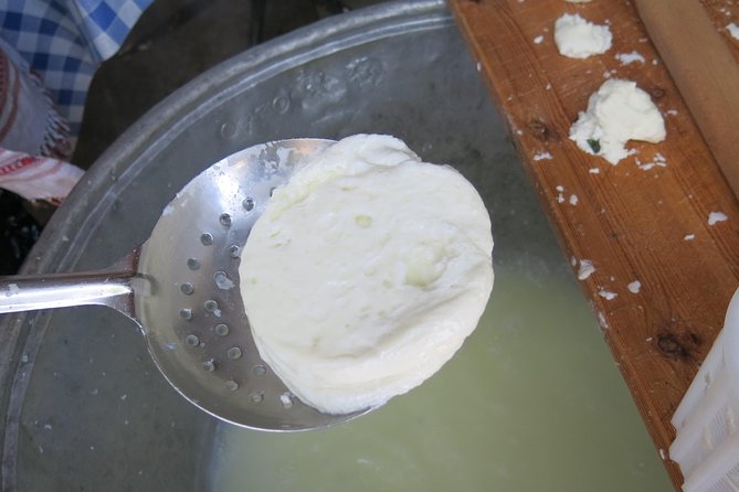 Halloumi Heaven: Cheese-Making Class & Troodos Mountain Villages 7h - Cheese-Making Class