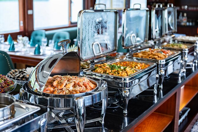 Halong Bay Luxur Cruise Day Trip: Buffet Lunch & Limousine Bus - Meeting and Pickup Information