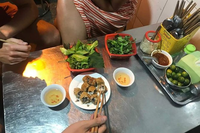 Hanoi Street Food Tour (Small Group) - Positive Customer Reviews