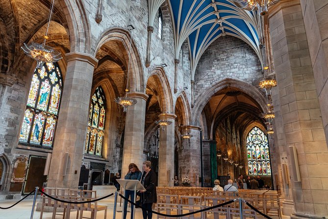 Highlights & Hidden Gems With Locals: Best of Edinburgh Private Tour - Pricing and Availability