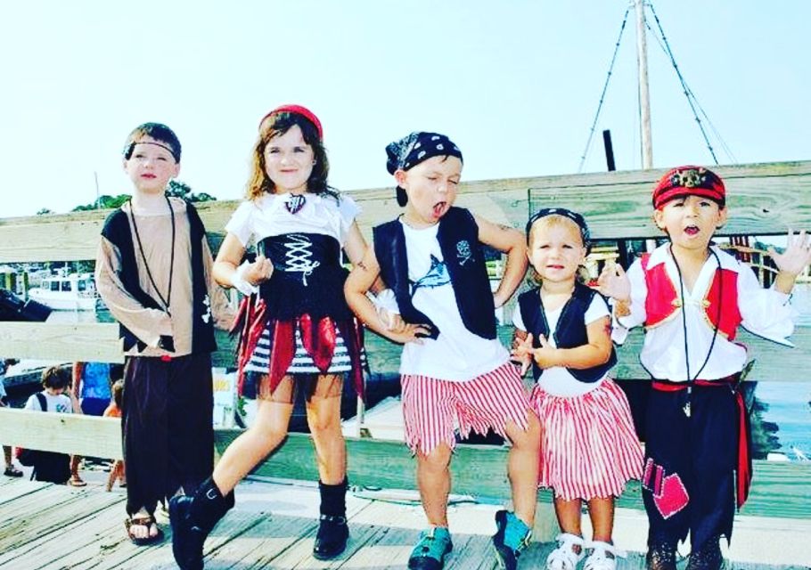 Hilton Head Island: Pirate Cruise on the Black Dagger - Sing and Dance Onboard