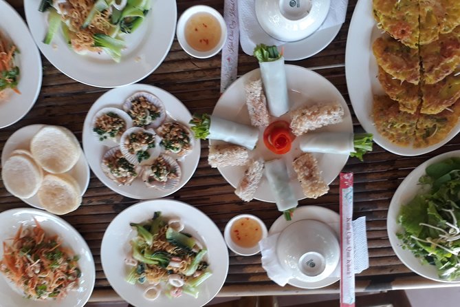 Hoi An Eco Tour Cooking Class & Fishing (Local Market, Basket Boat, Learn Cooking) - Inclusions and Amenities