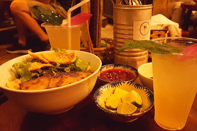 Hoi An Walking Street Food - Private Tour - Local Street Eats and Delicacies