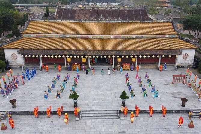 Hue Imperial City Walking Tour (Kids Half-Price) - Vietnamese Art and Statues