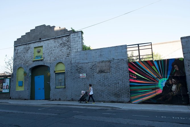 In Our Shoes Dublin Walking Tour - Hearing Local Stories