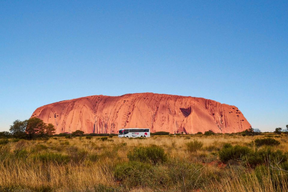 Kings Canyon, Australia to Ayers Rock Resort Transfer - Scenery and Wildlife Sightings