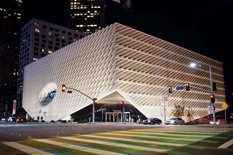 LA: Broad Museum & Downtown Walk In-App Audio Tour - Culinary Adventure at Grand Central Market