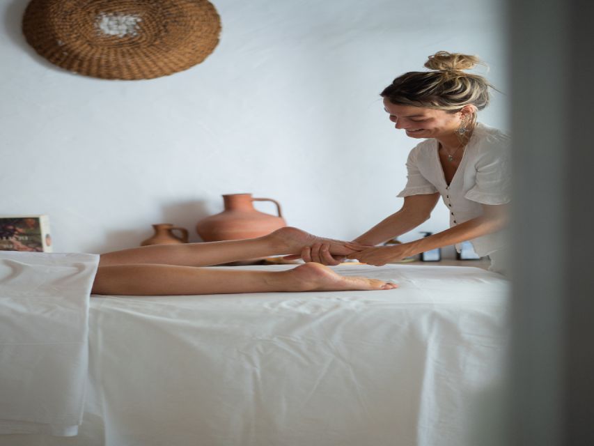 Lagoa: The Eva Spa Treatment and Roseum Full Body Scrub - Relaxation and Restoration