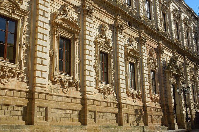 Lecce History and Street Food Tasting Small Group Tour - Discovering Lecces Architectural Masterpieces
