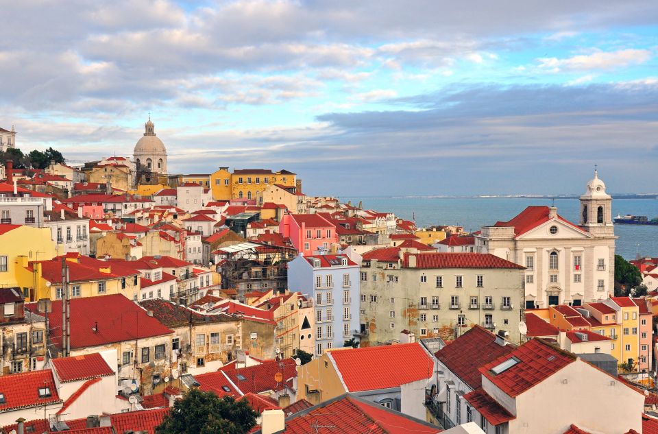 Lisbon 3-Hour Sightseeing Tour by Tuk Tuk - Viewpoints and Neighborhoods