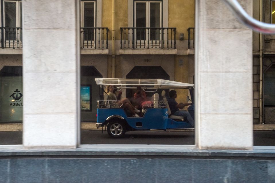 Lisbon by Tuk Tuk Guided Tour: City of Neighborhoods - Discover Fado Bars and Restaurants