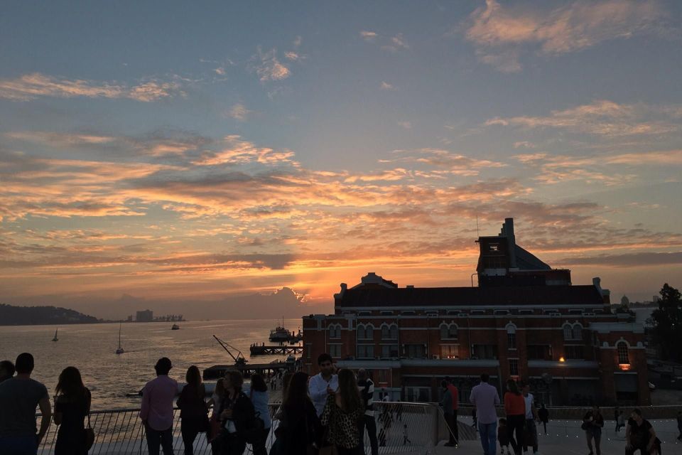 Lisbon Guided Tuk Tuk Tour: The City by the River - Panoramic River Views