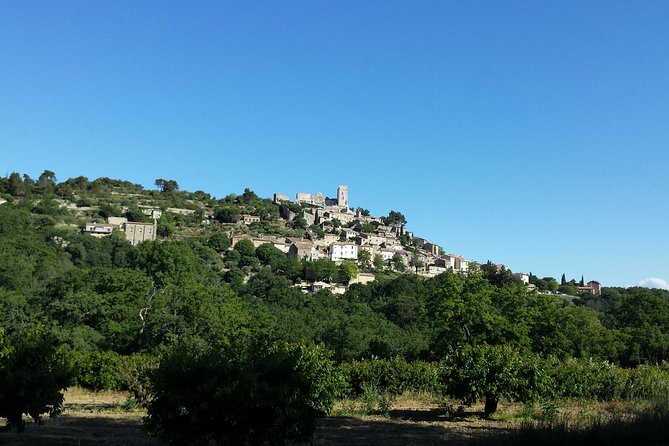 Luberon, Roussillon & Gordes Half-Day Tour From Avignon - Provencal Village of Gordes