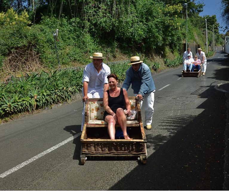 Madeira: Customized 3, 4 or 6-Hour Tour - Multilingual Tour Guides