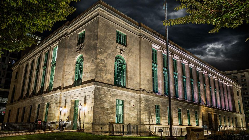 Madison: Haunts and Terrors Walking Tour - Ghostly Performances