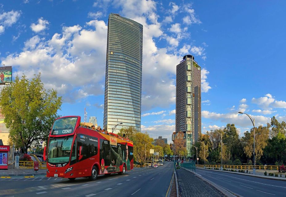 Mexico City: Hop-on Hop-off City Tour by Turibus 1-Day Pass - Polanco Circuit