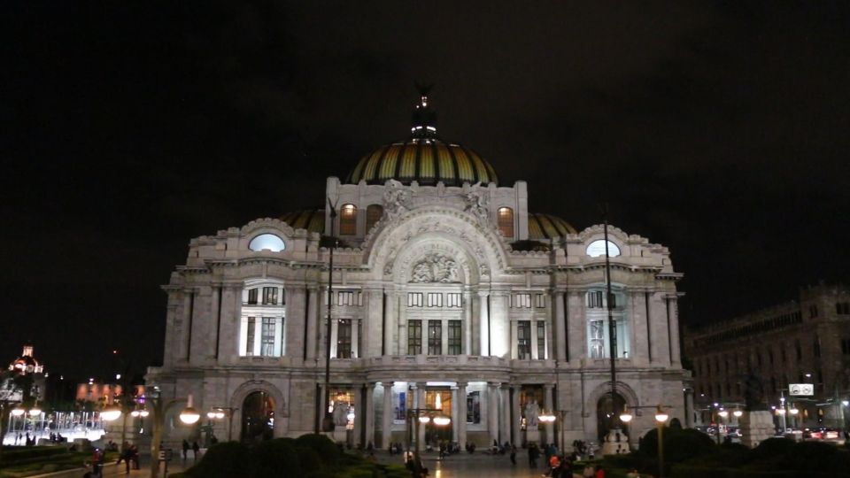 Mexico City: Night Tour in a Double Decker Bus - Booking and Cancellation