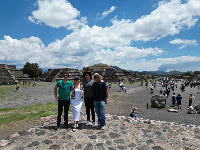 Mexico City: Teotihuacan Guided Day Trip With Liquor Tasting - Savoring Traditional Mexican Liquors